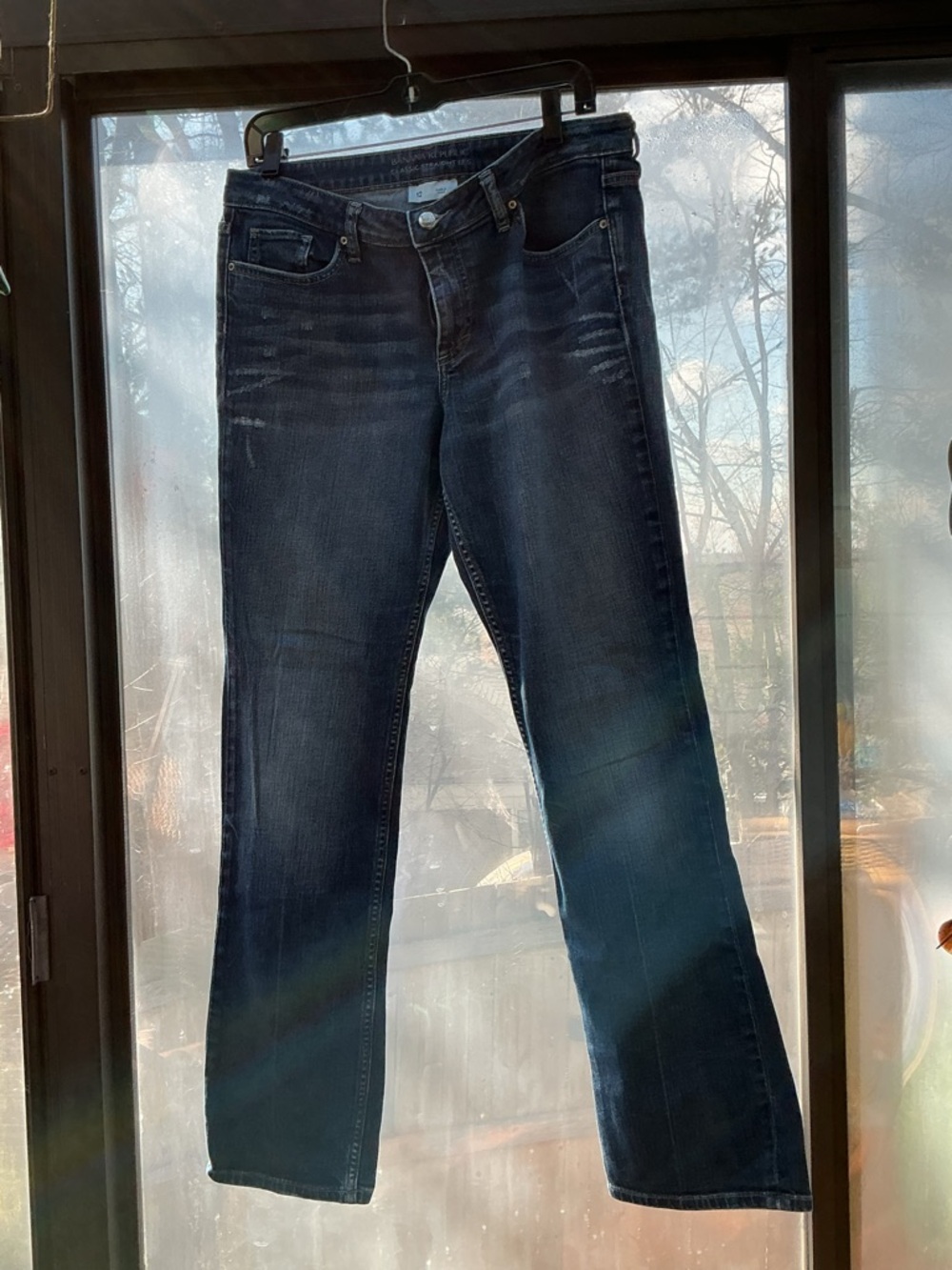 Banana Republic Women’s Straight Leg Jeans - Dark Blue Wash